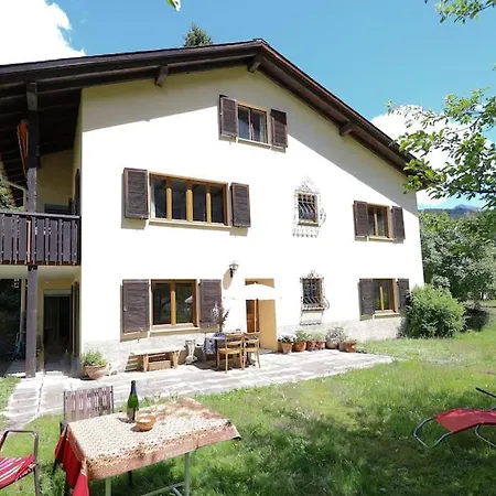Apartment Chasa Betty - Im Garten Der Drei Laender Martinsbruck